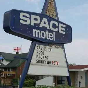 Space Hotel